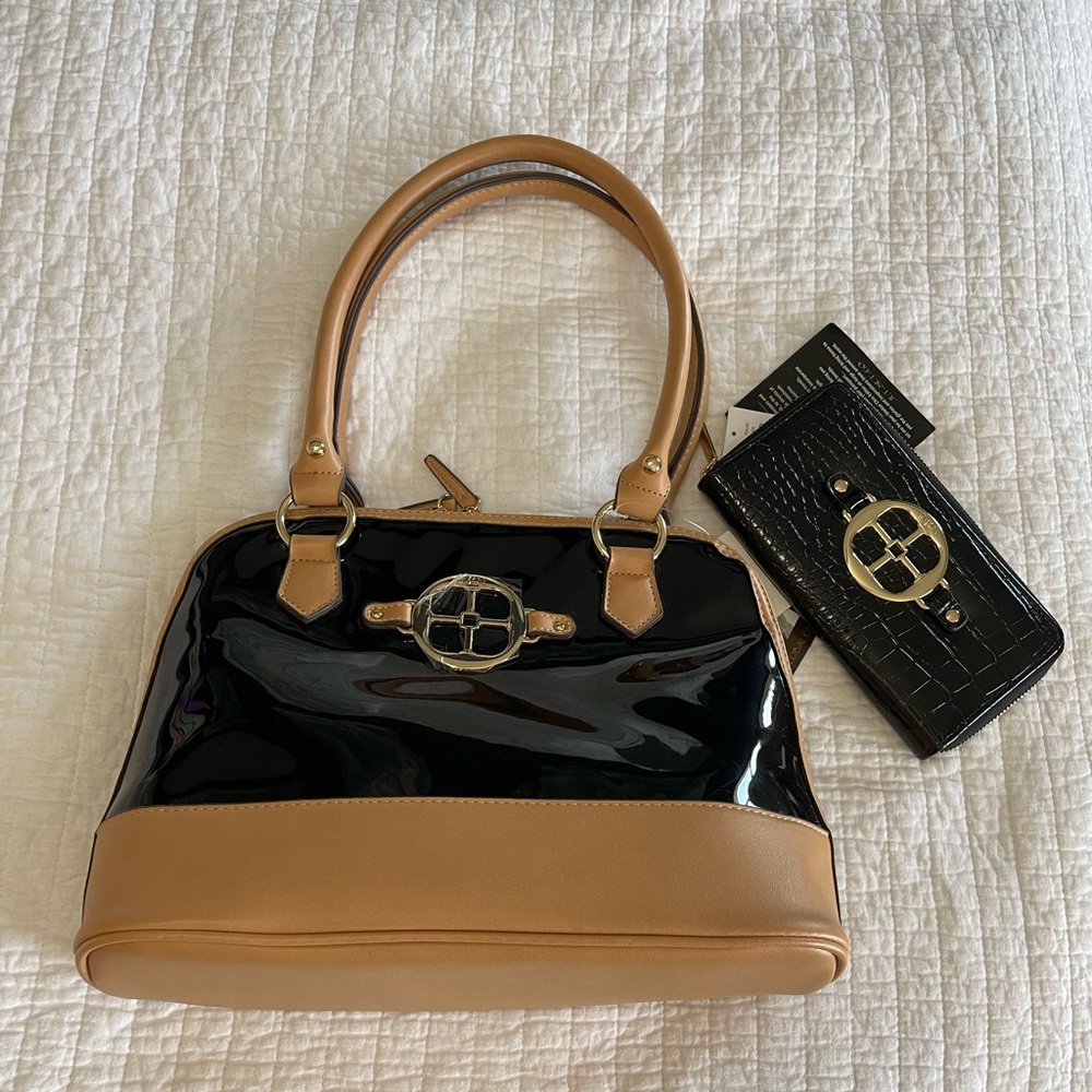 NWT purse and wallet